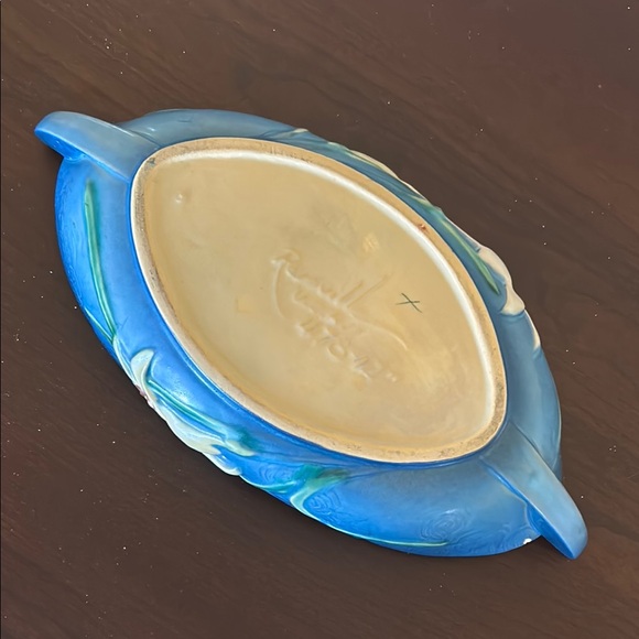 Roseville USA 475-12” Blue Zephyr Lily (yellow) Ceramic Art Bowl Vintage - Picture 2 of 14